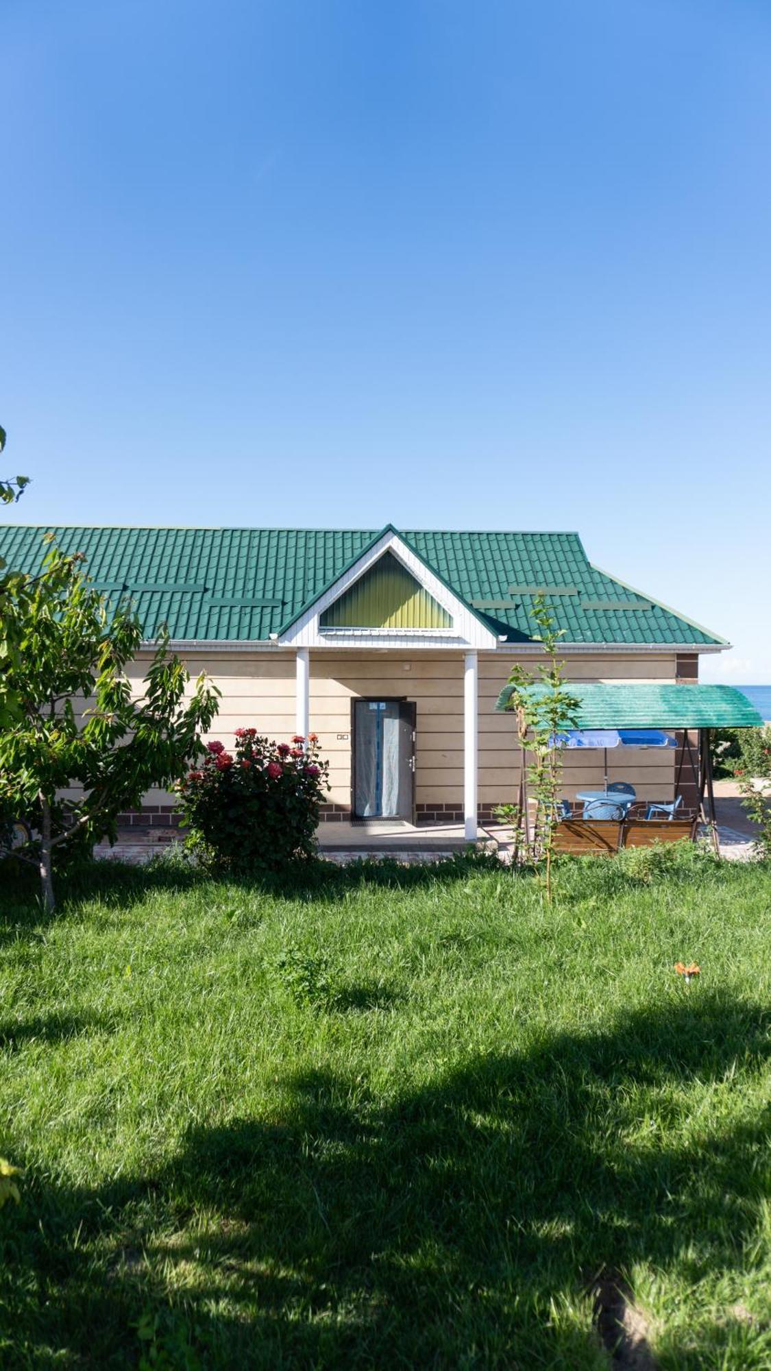 Svetlana Guest House Bokonbayevo Екстериор снимка