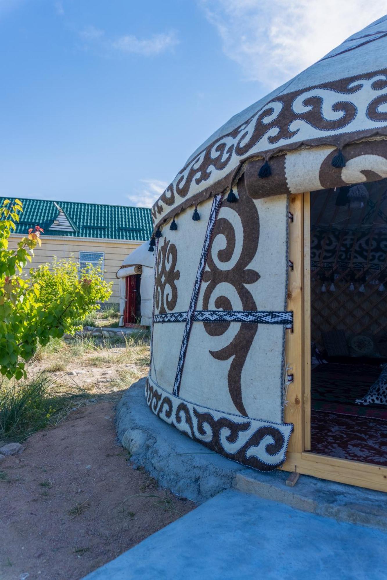 Svetlana Guest House Bokonbayevo Екстериор снимка